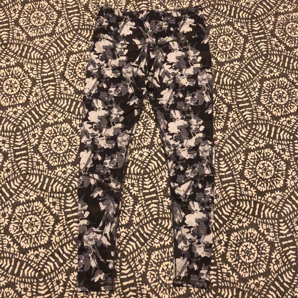 Printed Manduka leggings